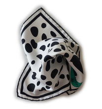 Cargar imagen en el visor de la galería, Panda